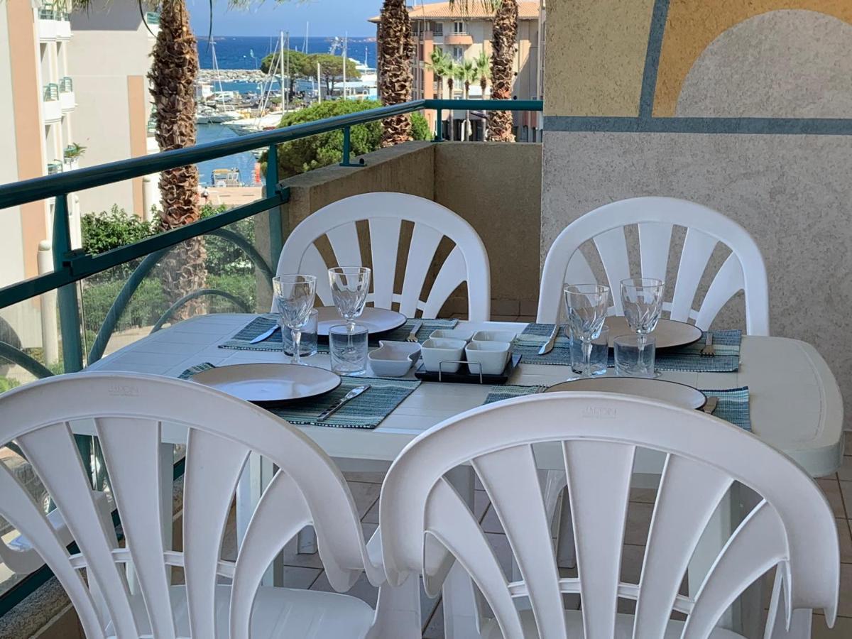 Port Frejus - Le Romanee - Appartement Vue Mer - 2 Chambres 외부 사진
